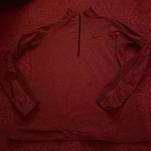 Nike dri-fit 1/2 zip up, size small